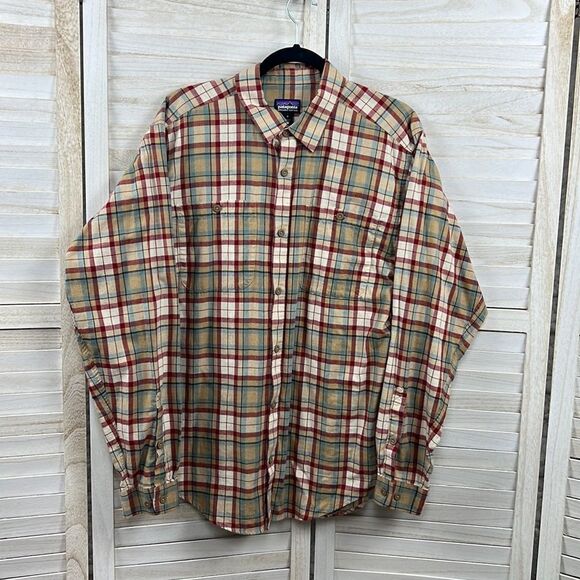 Patagonia Plaid Button Down Casual Shirt Medium - Picture 1 of 12